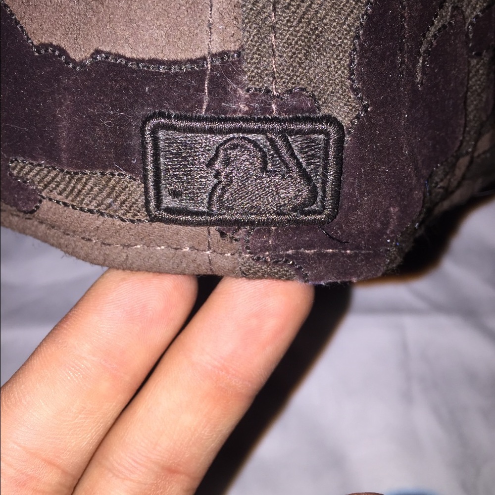 🔥🔥 Fitted Camo SnapBack 🔥🔥 - Picture 6 of 7
